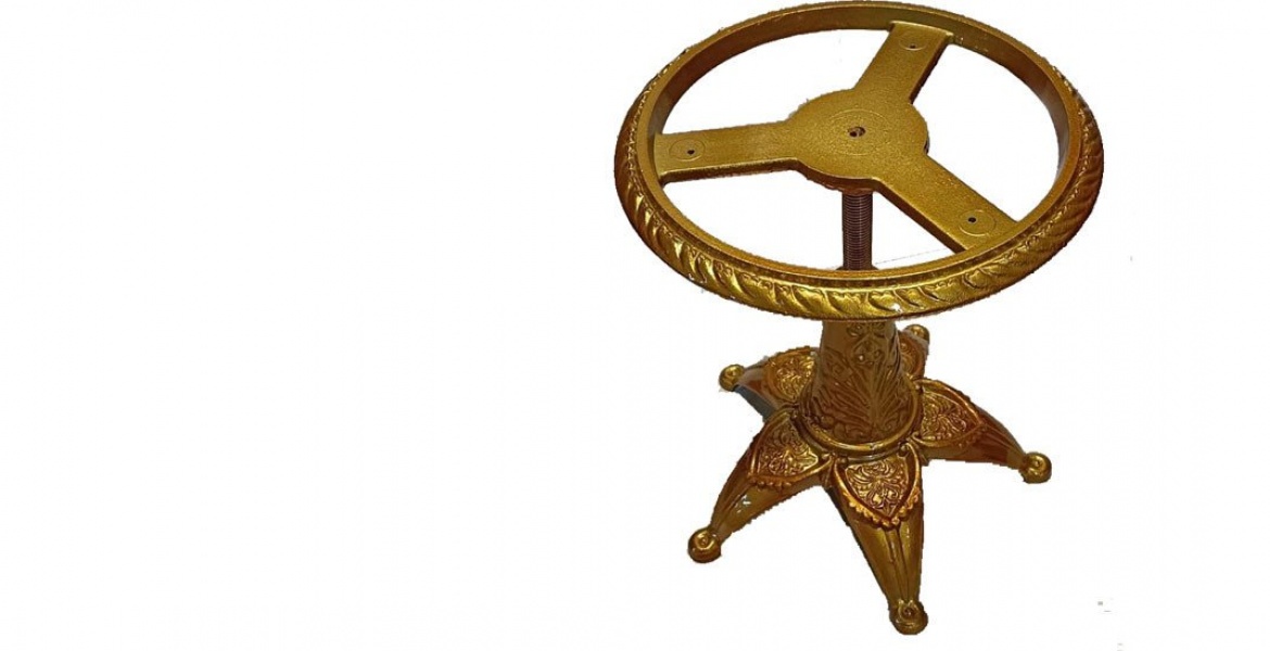 Золотой стульчик