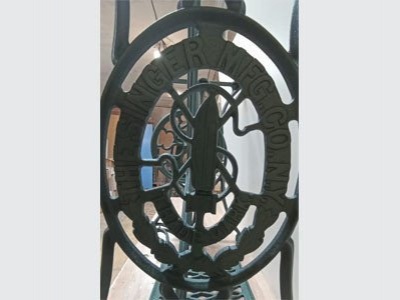 Подстолье для стола с Машинки