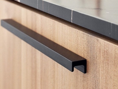 Ручка профиль для дверей