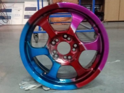 Автомобильные диски цветной лак