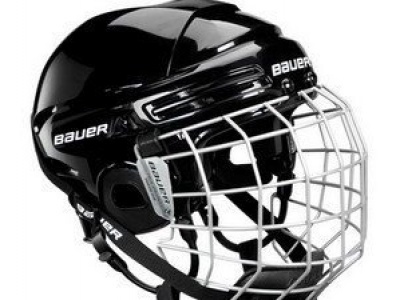 Шлем хоккеиста 